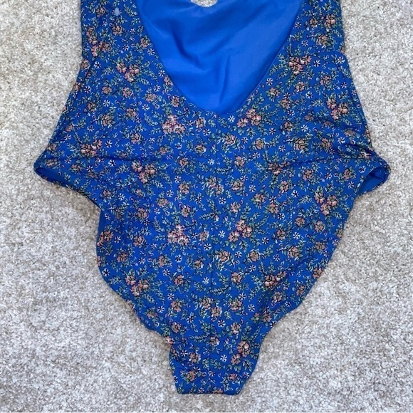 Veronica Beard Vickerie Floral Halter One-Piece Swimsuit Nottingham Blue Multi - Picture 6 of 11